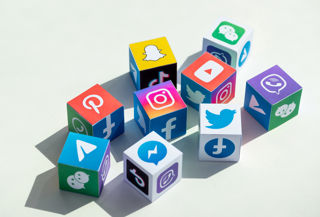 Social Media Cube Icons