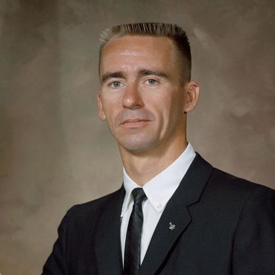 400X400 85 1 B FFFFFF 0Bc915367b6e87ca9c9a6108d55c2845 819Px Walter Cunningham2